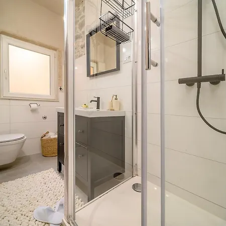 Palace Gates Apartament